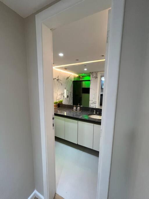 Lindo Apartamento Para Familia Ondina Apart Hotel サルバドール エクステリア 写真
