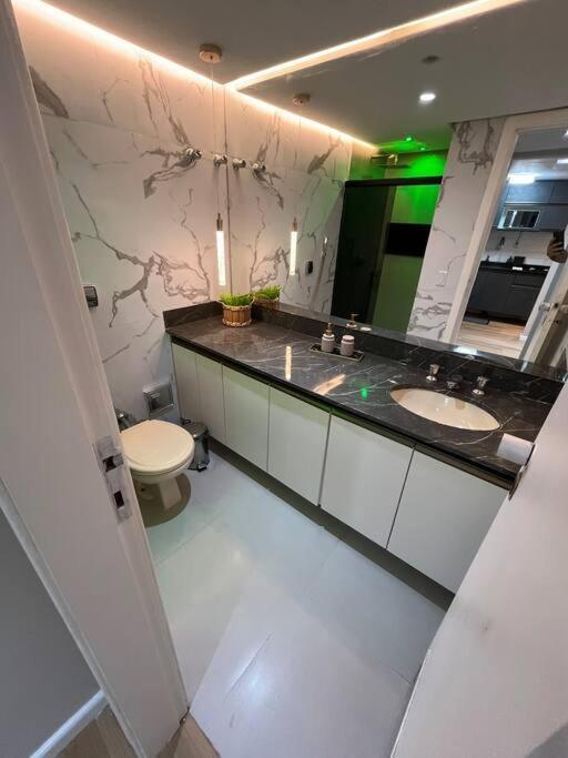 Lindo Apartamento Para Familia Ondina Apart Hotel サルバドール エクステリア 写真
